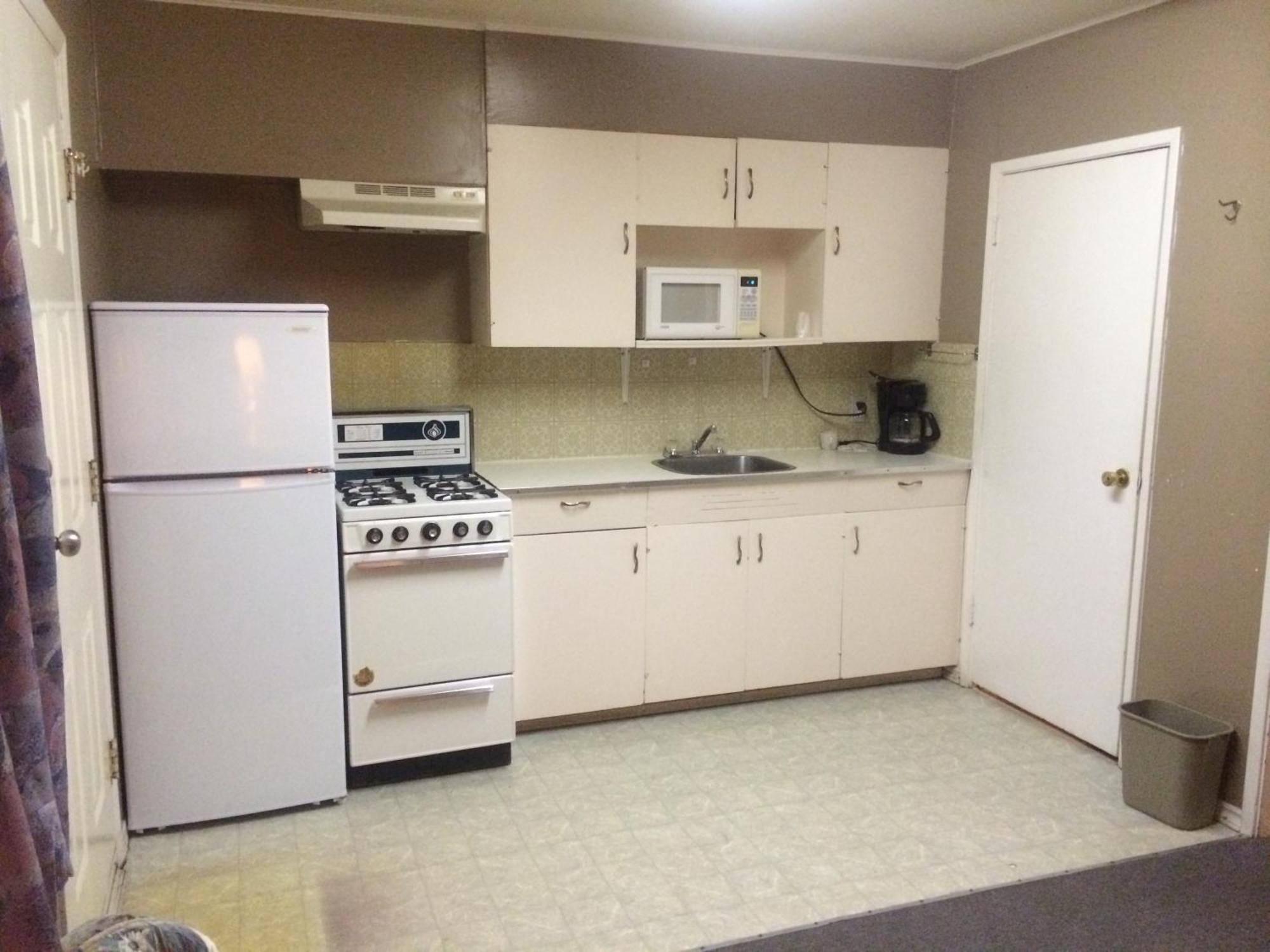 Road Runner Motel Меррітт Екстер'єр фото