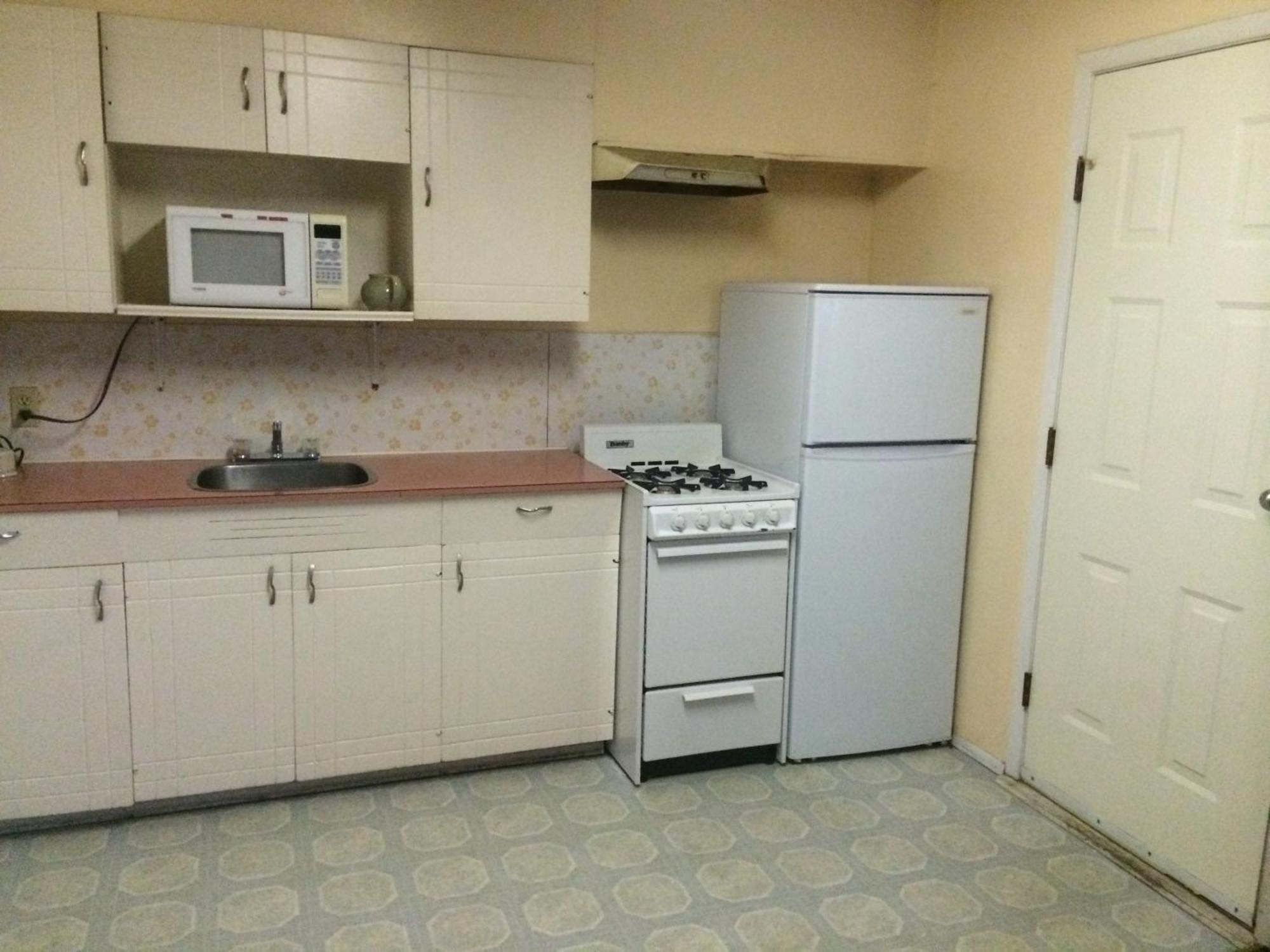 Road Runner Motel Меррітт Екстер'єр фото