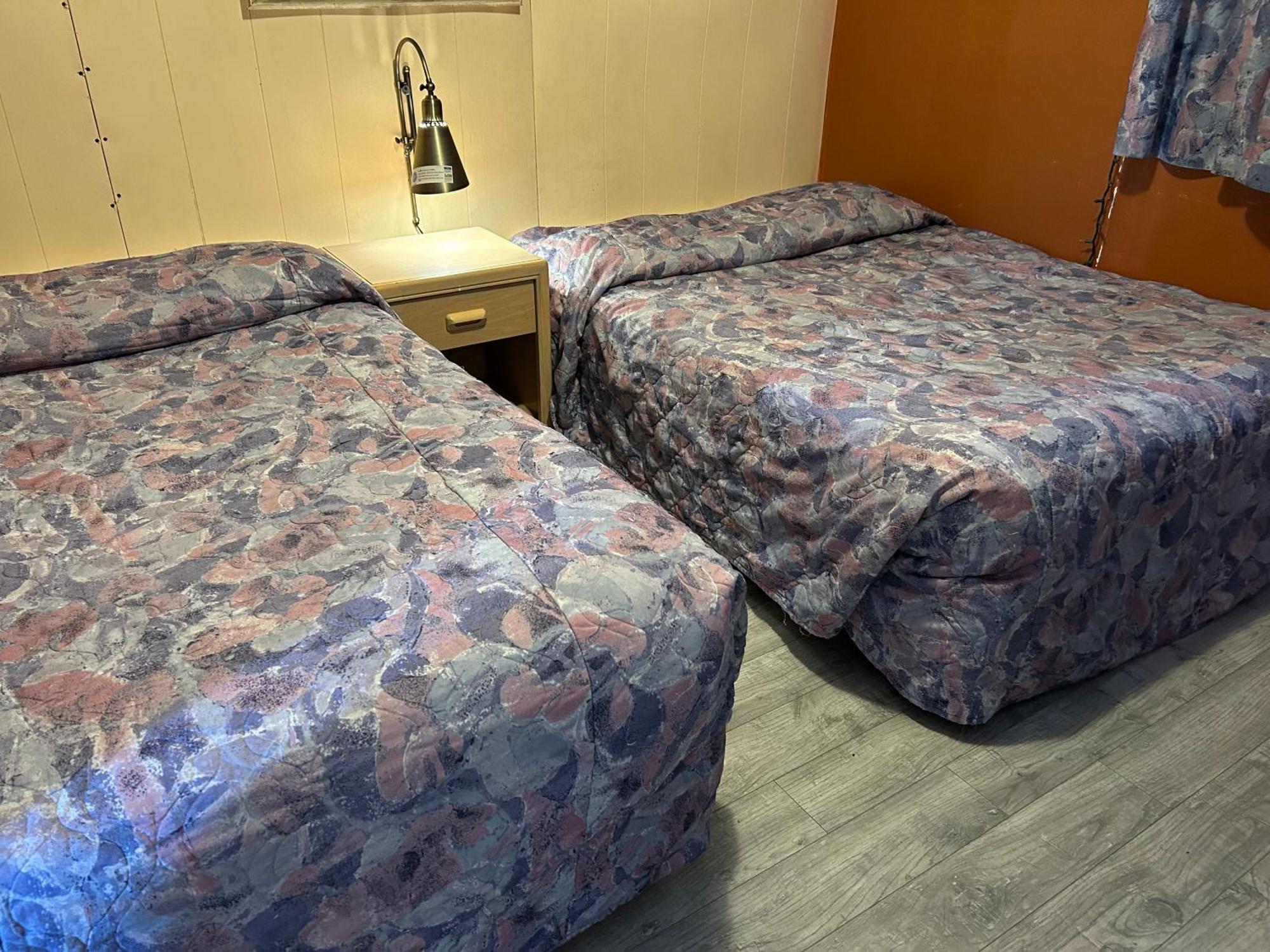 Road Runner Motel Меррітт Екстер'єр фото