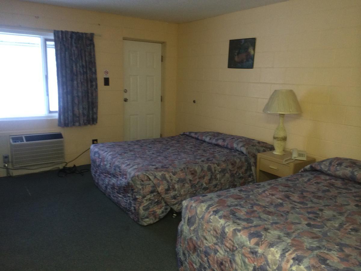 Road Runner Motel Меррітт Екстер'єр фото